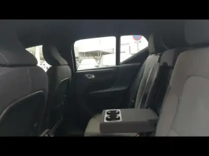 Photo 10 Volvo Xc40  B3 163ch Plus DCT 7