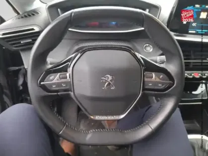 Photo 26 Peugeot 208 Gén. II Ph1 Allure 5