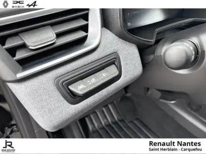 Photo 22 Renault Clio Gén. V (BJA) Ph2 Evolution 5