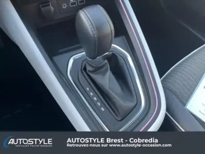 Photo 36 Renault Clio  1.6 E-Tech 145ch full hybrid Techno