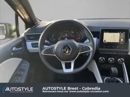 Photo 33 Renault Clio  1.6 E-Tech 145ch full hybrid Techno