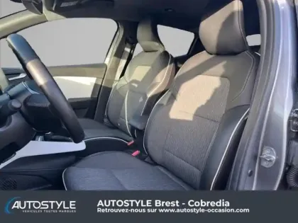 Photo 39 Renault Clio  1.6 E-Tech 145ch full hybrid Techno