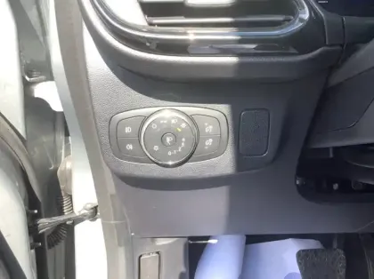 Photo 24 Ford Puma 1.0 EcoBoost 125 ch mHEV S&amp;S Powershift ST-Line