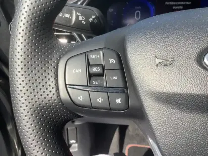 Photo 22 Ford Puma 1.0 EcoBoost 125 ch mHEV S&amp;S Powershift ST-Line