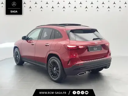 Photo 2 Mercedes GLA 200 d AMG Line