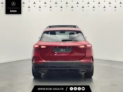 Photo 3 Mercedes GLA 200 d AMG Line