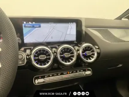 Photo 15 Mercedes GLA 200 d AMG Line