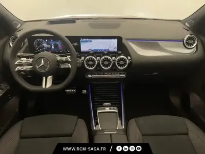 Photo 10 Mercedes GLA 200 d AMG Line