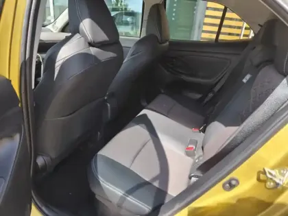 Photo 8 Toyota Yaris Gén. I Ph1 Collection 5