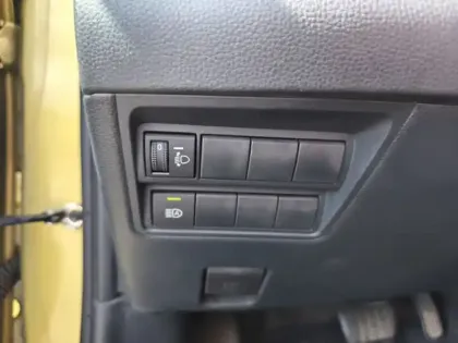 Photo 19 Toyota Yaris Gén. I Ph1 Collection 5