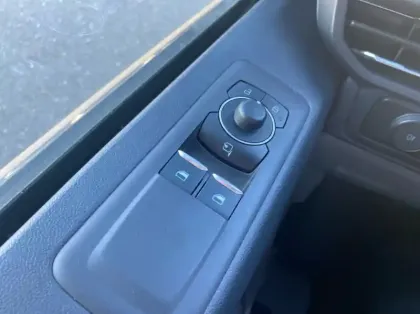 Photo 5 Ford Tourneo Custom 320 L2H1 2.0 EcoBlue 150ch Titanium