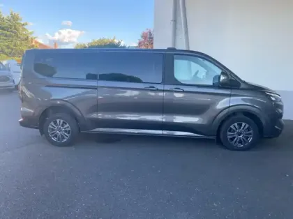 Photo 21 Ford Tourneo Custom 320 L2H1 2.0 EcoBlue 150ch Titanium