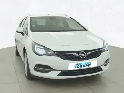 Photo 1 Opel Astra  Sports Tourer 1.2 Turbo 110 ch BVM6