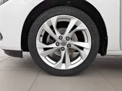 Photo 12 Opel Astra  Sports Tourer 1.2 Turbo 110 ch BVM6