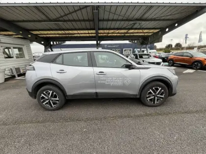 Photo 32 Peugeot 2008  100 S&S BVM6