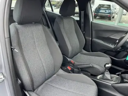 Photo 114 Peugeot 2008  100 S&S BVM6
