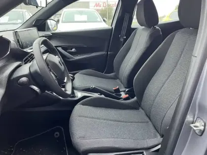 Photo 40 Peugeot 2008  100 S&S BVM6