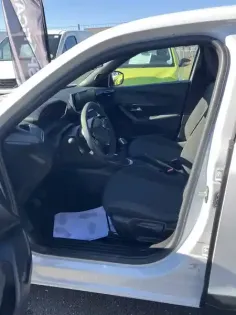 Photo 24 Peugeot 2008  100 S&S BVM6