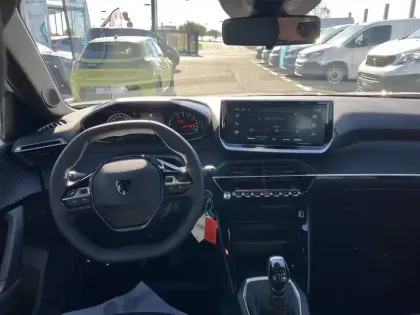 Photo 29 Peugeot 2008  100 S&S BVM6