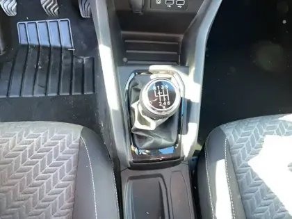 Photo 33 Renault Clio Gén. V (BJA) Ph1 NG Evolution 5