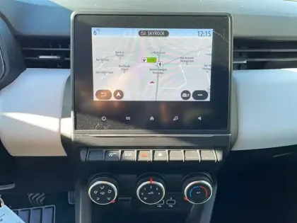 Photo 17 Renault Clio  TCe 90