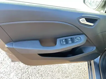 Photo 10 Renault Clio  TCe 90