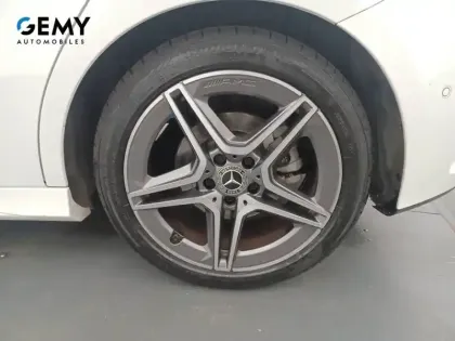 Photo 107 Mercedes Classe A  200 7G-DCT