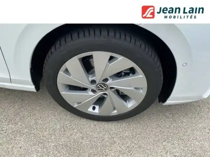 Photo 8 Volkswagen Golf  1.5 eHybrid 204 DSG6