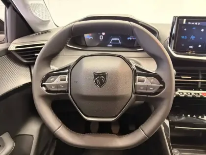 Photo 59 Peugeot 208  100 S&S BVM6