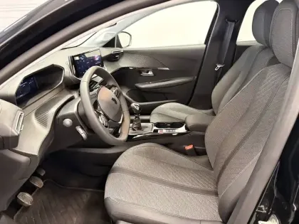 Photo 56 Peugeot 208  100 S&S BVM6