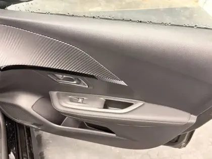 Photo 9 Peugeot 208  100 S&S BVM6