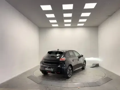 Photo 43 Peugeot 208  100 S&S BVM6