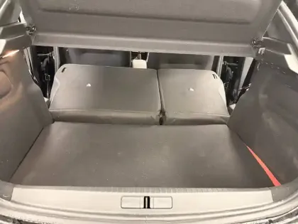 Photo 38 Peugeot 208  100 S&S BVM6