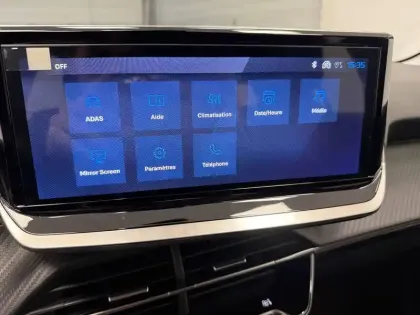 Photo 18 Peugeot 208  Hybrid 110 e-DCS6