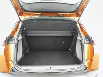 Photo 5 Peugeot 2008  PureTech 100 S&S BVM6