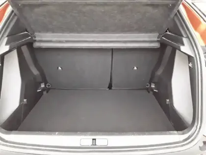 Photo 5 Peugeot 2008  PureTech 100 S&S BVM6