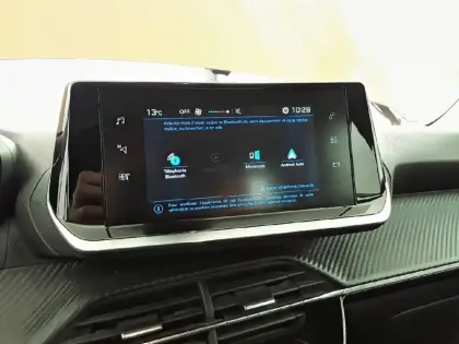 Photo 18 Peugeot 2008  PureTech 100 S&S BVM6