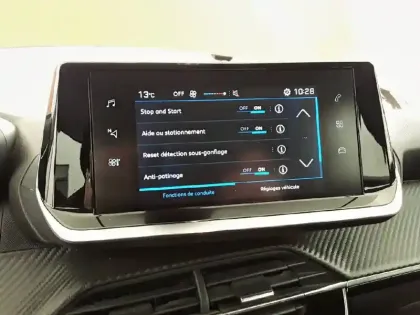 Photo 19 Peugeot 2008  PureTech 100 S&S BVM6