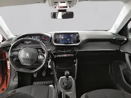 Photo 7 Peugeot 2008  PureTech 100 S&S BVM6