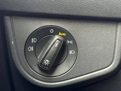 Photo 16 Volkswagen Taigo  1.0 TSI 116 DSG7