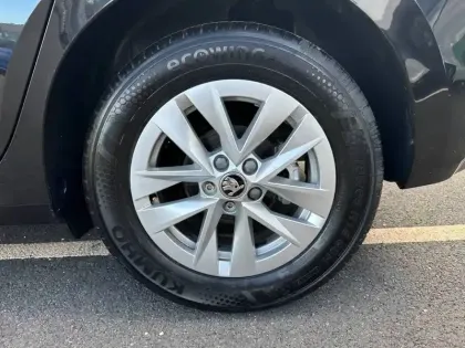 Photo 17 Skoda Fabia  1.0 TSI 95 ch EVO 2 BVM5