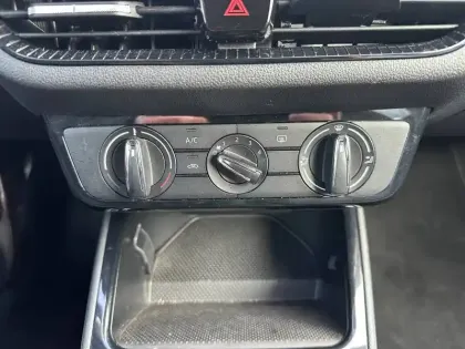 Photo 28 Skoda Fabia  1.0 TSI 95 ch EVO 2 BVM5