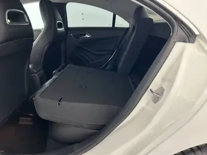 Photo 24 Mercedes CLA  200 d 7G-DCT