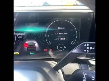 Photo 28 Renault Megane  E-Tech EV60 220 ch optimum charge