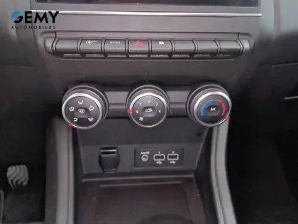 Photo 42 Renault Captur  TCe 90