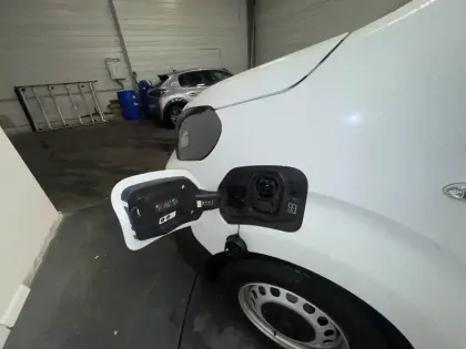 Photo 11 Peugeot Expert E- FGN M ELECTRIQUE 100KWH (136CH) BATTERIE 75 KWH