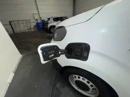 Photo 10 Peugeot Expert E- FGN M ELECTRIQUE 100KWH (136CH) BATTERIE 75 KWH