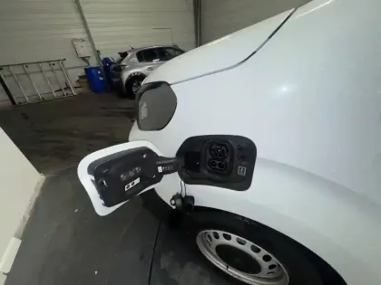 Photo 12 Peugeot Expert E- FGN M ELECTRIQUE 100KWH (136CH) BATTERIE 75 KWH