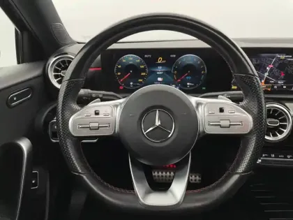 Photo 22 Mercedes Classe A  250 e 8G-DCT