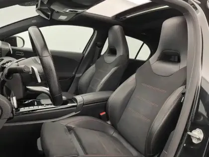 Photo 14 Mercedes Classe A  250 e 8G-DCT